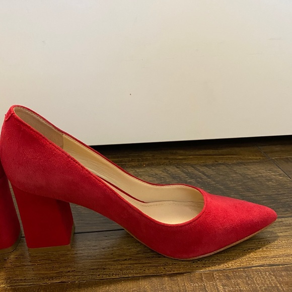 Marc Fisher LTD Fuchsia Color (5M) - Picture 14 of 17